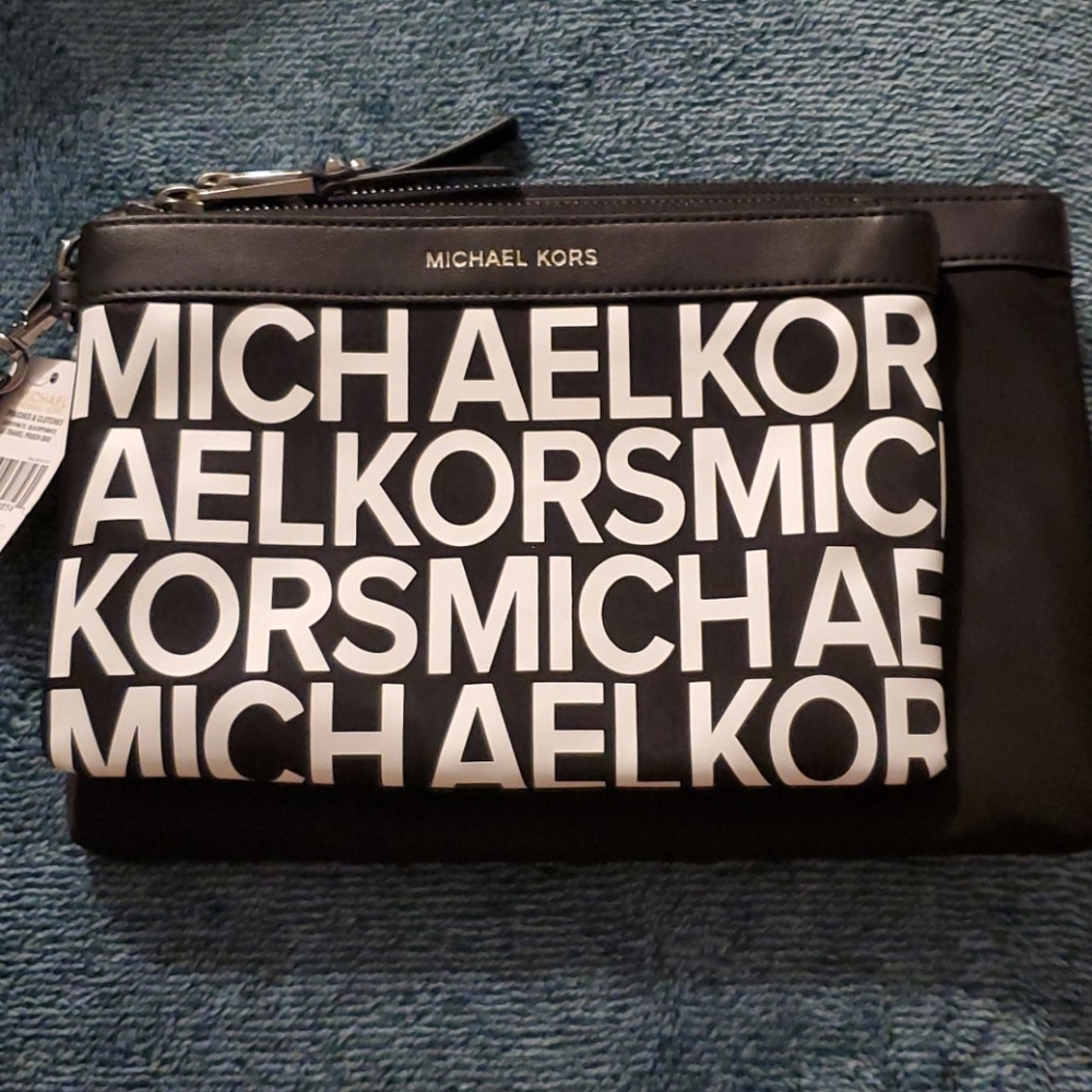 Mk pouch